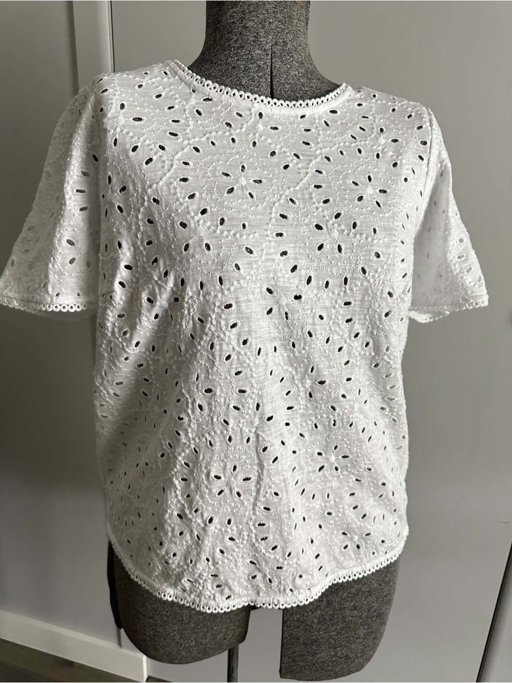 Boden White Eyelet Short Sleeve Cotton Blouse US 6, UK 10